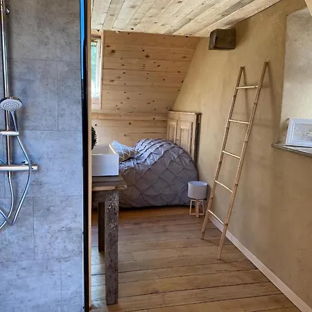 In With Forest, Cleaning Included * Sprimont
